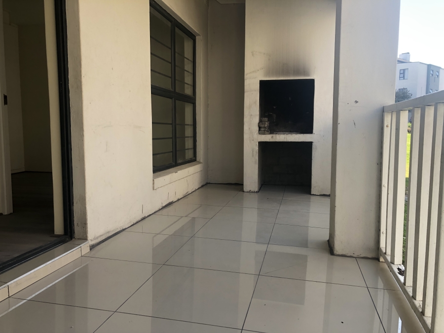 To Let 2 Bedroom Property for Rent in Burgundy Estate Western Cape